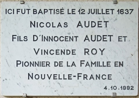 Plaque église Maulais 1992